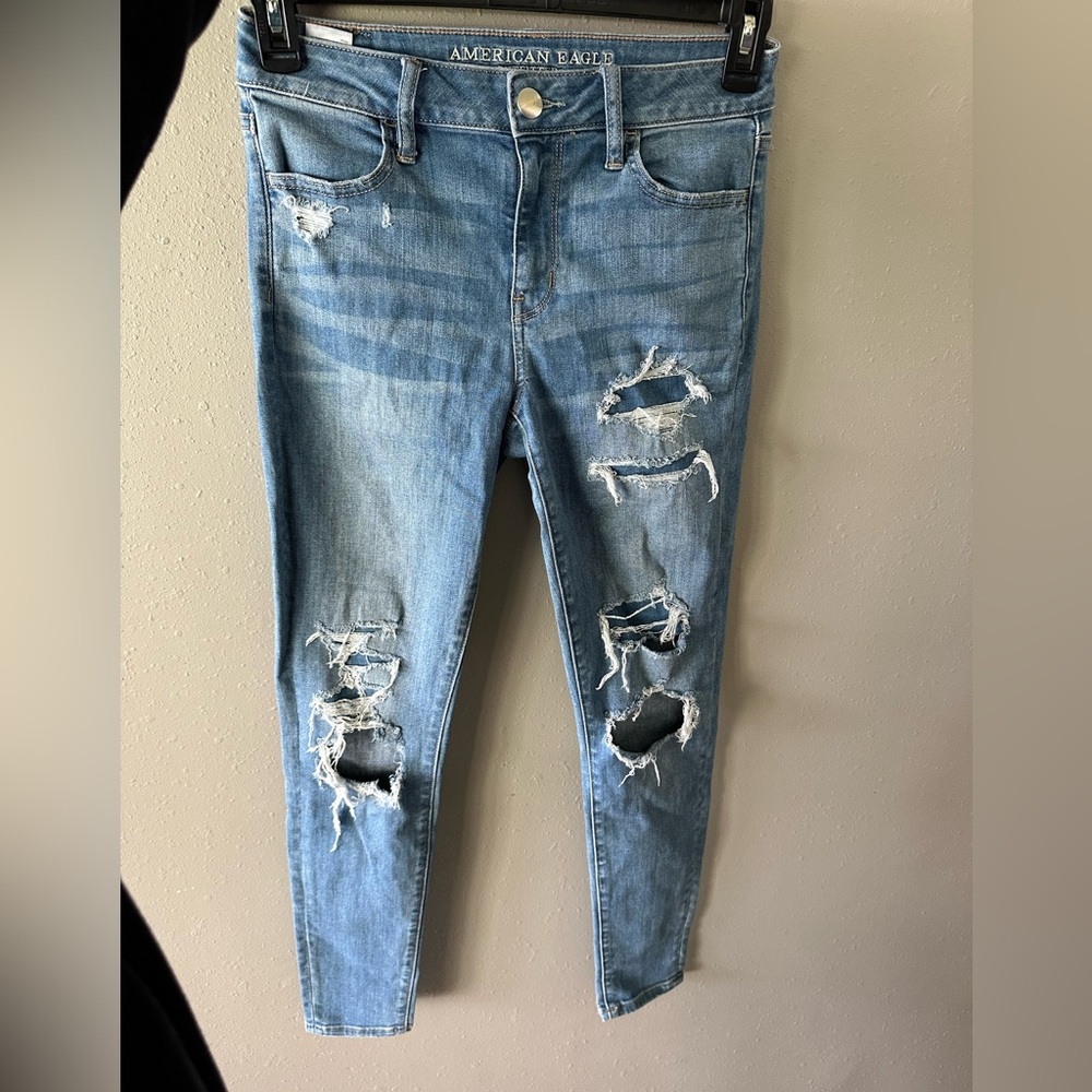 American Eagle Distressed Blue Washed Jeans